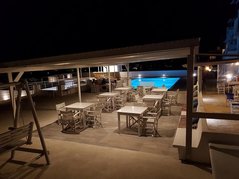 Atlantida Hotel Koufonisia Exterior foto